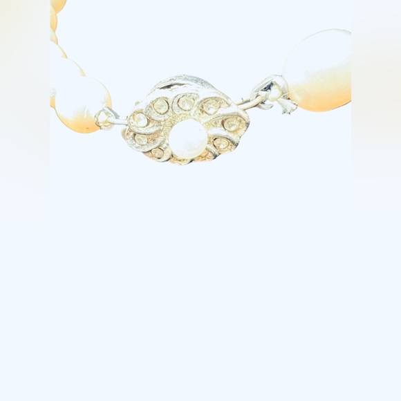 Vintage Alice Caviness Single Strand Pearl Necklace Flower Gemstone Box Clasp - Picture 5 of 9